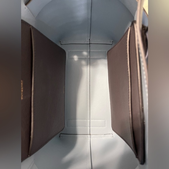 Burberry Small Belt Bag Tote - Picture 2 of 5